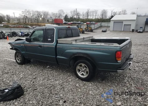 1998 Mazda B4000 Cab Plus z USA, uszkodzony, nr VIN 4F4YR16X9WTM06683